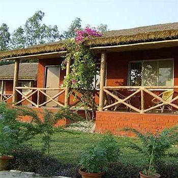 Tiger Camp Resort Rāmnagar Buitenkant foto
